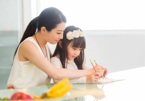 家庭教育指导师证书有哪些优势 推行的意义是什么